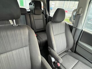 2017 Honda Freed II, белый, 1500000 рублей, вид 4