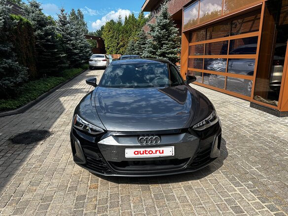 2021 Audi e-tron GT I, серый, 6700000 рублей - вид 1