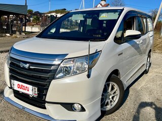 2015 Toyota Noah III (R80), белый, 1850000 рублей, вид 5