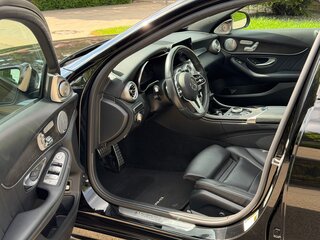 2019 Mercedes-Benz C-Класс 300 IV (W205) Рестайлинг, чёрный, 4200000 рублей, вид 5