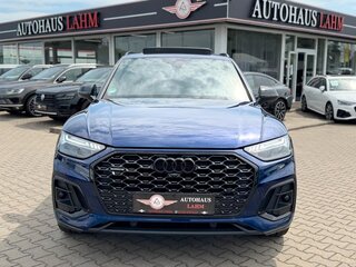 2023 Audi Q5 40 TDI II (FY) Рестайлинг, синий, 4890000 рублей, вид 3