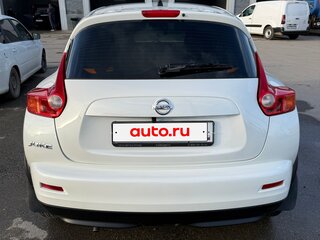 2013 Nissan Juke I, белый, 1070000 рублей, вид 3