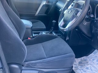 2015 Toyota Land Cruiser Prado 150 Series Рестайлинг 1, чёрный, 3400000 рублей, вид 4