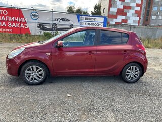 2010 Hyundai i20 I, красный, 650000 рублей, вид 5