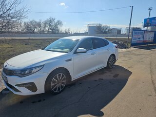 2018 Kia Optima IV Рестайлинг, белый, 2050000 рублей, вид 1