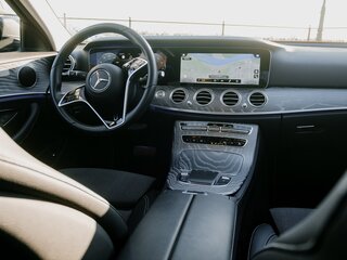 2020 Mercedes-Benz E-Класс 200 V (W213, S213, C238) Рестайлинг, серебристый, 5550000 рублей, вид 4