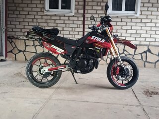Stels 400 Enduro