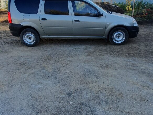 2013 Lada (ВАЗ) Largus I, серый, 650000 рублей - вид 5