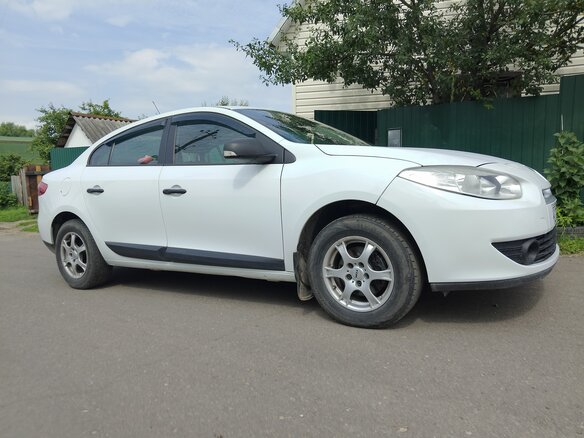 2012 Renault Fluence I, белый, 850000 рублей - вид 6