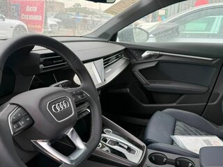 2026 Audi A3L 35 TFSI IV (8Y) Рестайлинг, зелёный, 3590000 рублей, вид 4