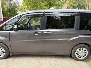 2016 Honda Stepwgn V, серый, 2300000 рублей, вид 2