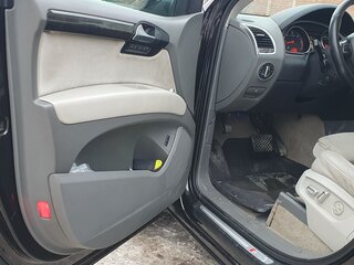 2010 Audi Q7 I (4L) Рестайлинг, чёрный, 1700000 рублей, вид 5