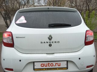 2017 Renault Sandero II, белый, 800000 рублей, вид 3