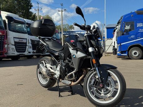 2021 BMW F 900 R, чёрный, 830000 рублей, вид 5