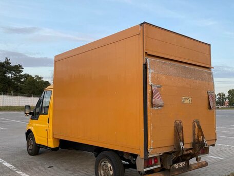 2004 Ford Transit, жёлтый, 768756 рублей, вид 5
