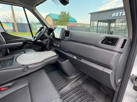 2022 Renault Master, белый, 4790000 рублей - вид 12