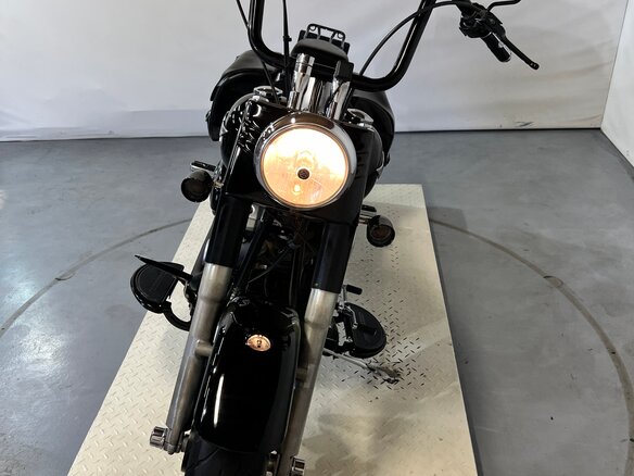 2009 Harley-Davidson Fat Boy, чёрный, 549000 рублей - вид 2