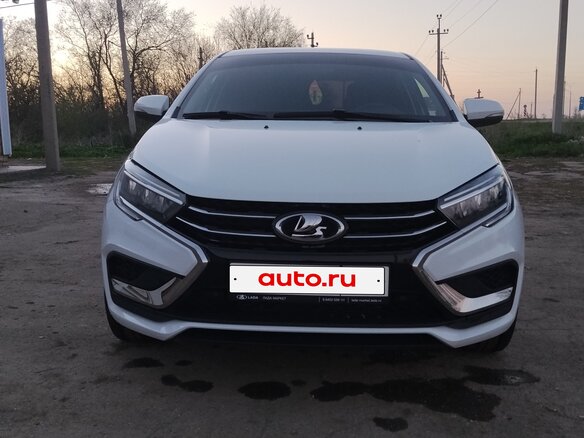 2025 Lada (ВАЗ) Vesta I Рестайлинг (NG), белый, 1580000 рублей - вид 2