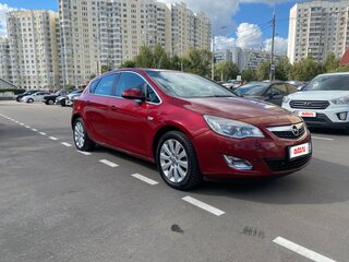 2011 Opel Astra J, красный, 650000 рублей, вид 3