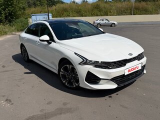 2021 Kia K5 III, белый, 3050000 рублей, вид 2