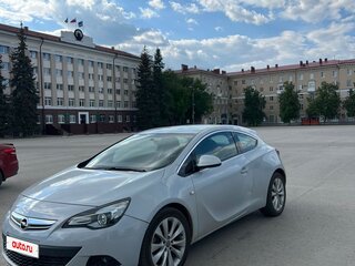 2012 Opel Astra GTC J Рестайлинг, белый, 700000 рублей, вид 1