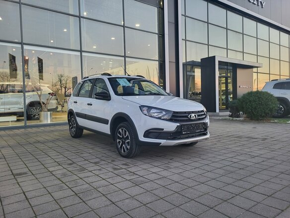 2025 Lada (ВАЗ) Granta Cross I Рестайлинг, белый, 1226000 рублей - вид 7