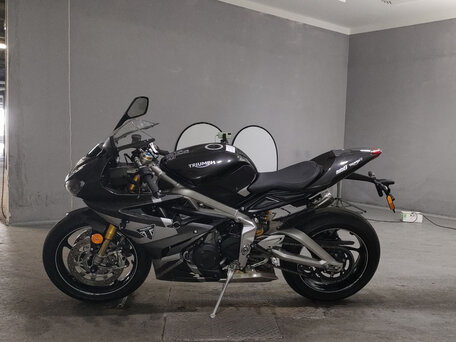 2020 Triumph Daytona 765 Moto2, серый, 1150000 рублей, вид 2