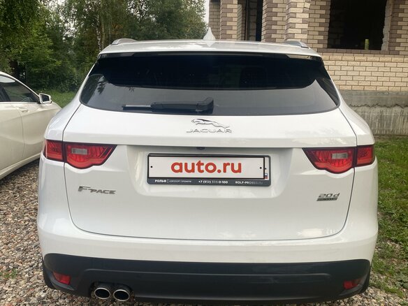 2017 Jaguar F-Pace I, белый, 2380000 рублей - вид 8