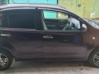 2013 Toyota Passo II (C30), красный, 450000 рублей, вид 2