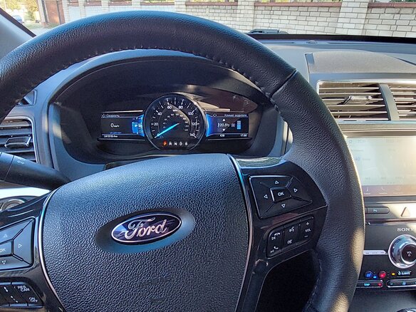 2018 Ford Explorer V Рестайлинг 2, серый, 2169384 рублей - вид 6