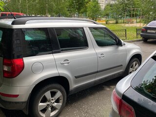 2014 Skoda Yeti I Рестайлинг, серый, 1280000 рублей, вид 5