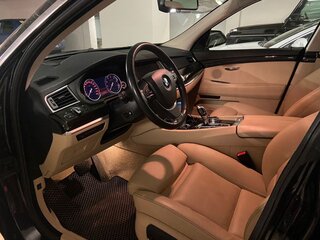 2013 BMW 5 серии Gran Turismo 535i xDrive VI (F10/F11/F07) Рестайлинг, чёрный, 2700000 рублей, вид 4