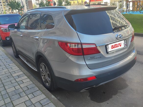 2014 Hyundai Santa Fe Grand III, серый, 1890000 рублей - вид 1