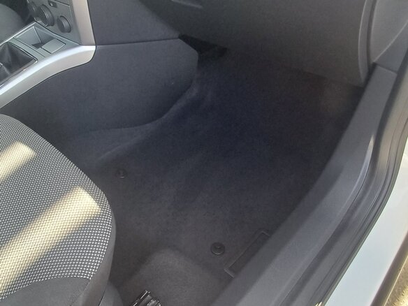 2011 Opel Astra H Рестайлинг, белый, 750000 рублей - вид 17
