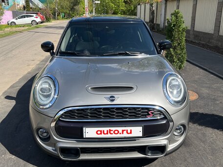 2019 Mini Hatch Cooper S III (F55/F56) Рестайлинг, серый, 1800000 рублей, вид 2