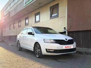 2018 Skoda Rapid I Рестайлинг, белый, 900000 рублей, вид 3
