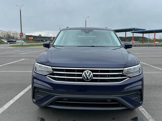 2022 Volkswagen Tiguan Allspace II Рестайлинг, синий, 4050000 рублей, вид 2