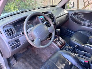 2001 Suzuki Grand Vitara XL-7 I Рестайлинг, серебристый, 325000 рублей, вид 5
