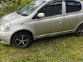 2002 Toyota Vitz I (P10), серый, 350000 рублей - вид 6