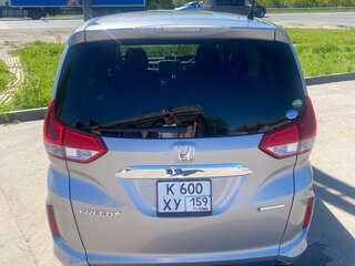 2017 Honda Freed II, серый, 1350000 рублей, вид 4