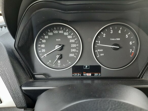 2013 BMW 1 серии 116i II (F20/F21), синий, 1140000 рублей - вид 6