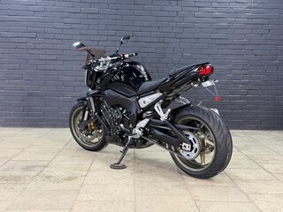 2010 Yamaha FZ1, чёрный, 695000 рублей, вид 5