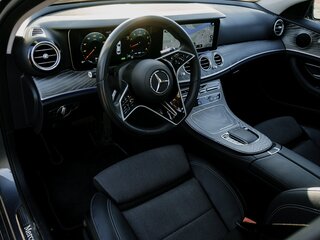 2020 Mercedes-Benz E-Класс 200 V (W213, S213, C238) Рестайлинг, серебристый, 5550000 рублей, вид 3