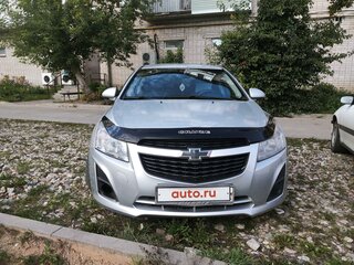 2013 Chevrolet Cruze I Рестайлинг, серебристый, 860000 рублей, вид 1