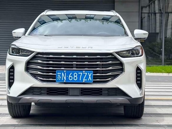2023 Jetour X70+ I, белый - вид 1