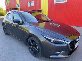 2019 Mazda Axela III Рестайлинг, серый, 1900000 рублей, вид 3