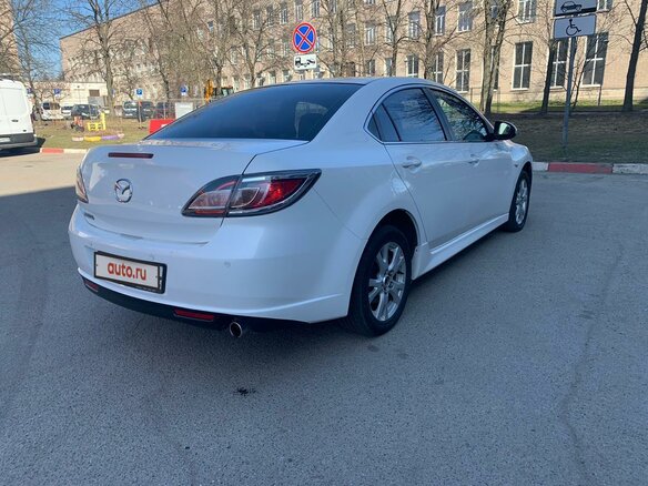 2012 Mazda 6 II (GH) Рестайлинг, белый, 1080000 рублей - вид 2