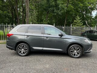 2015 Mitsubishi Outlander III Рестайлинг 2, серый, 2700000 рублей, вид 1