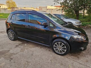 2011 Volkswagen Golf Plus II, чёрный, 795000 рублей, вид 1