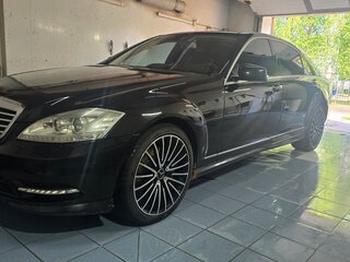 2010 Mercedes-Benz S-Класс 350 Long V (W221) Рестайлинг, чёрный, 1750000 рублей, вид 2